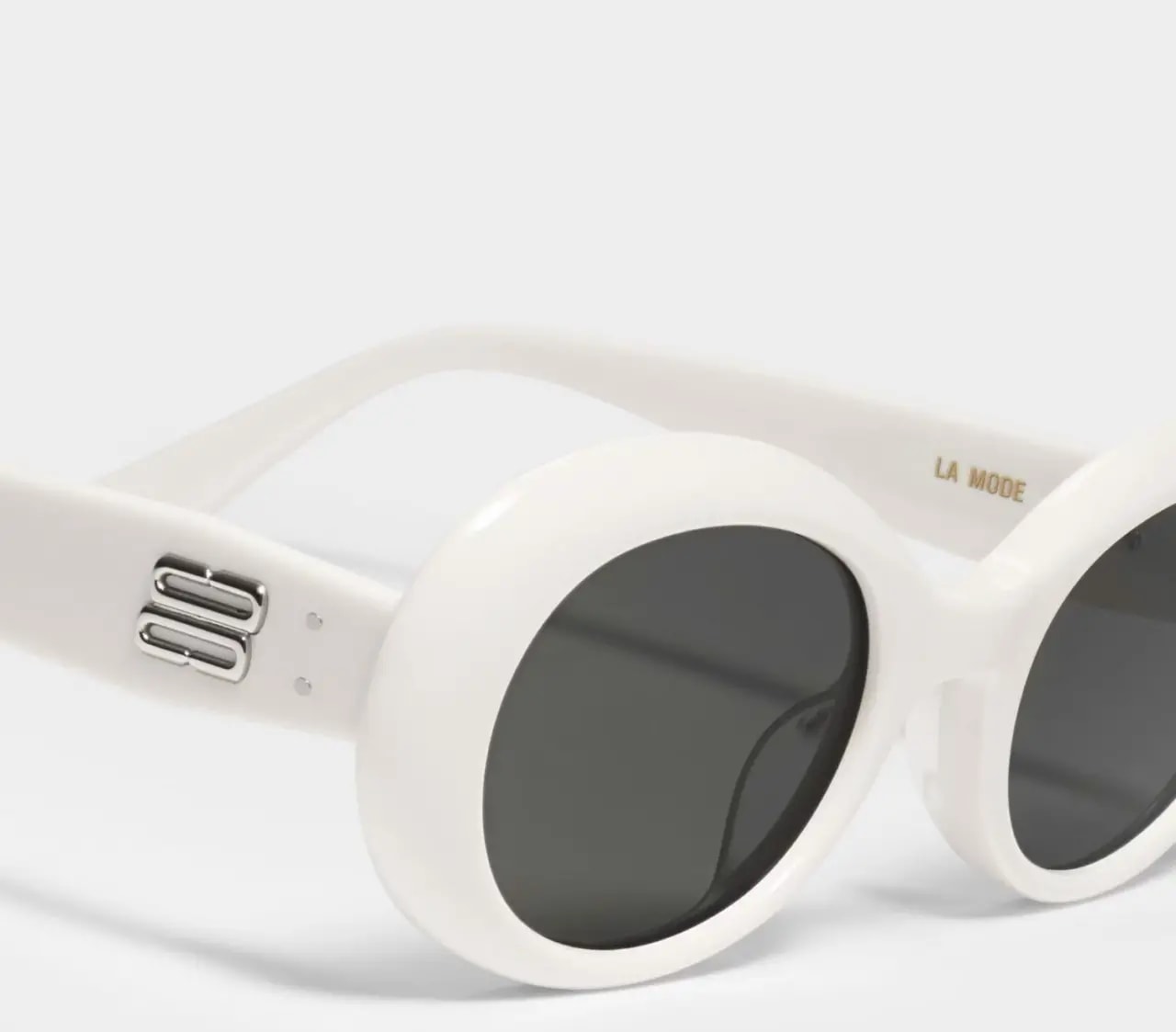 Kính Gentle Monster La Mode W2 'White' — ảnh 4