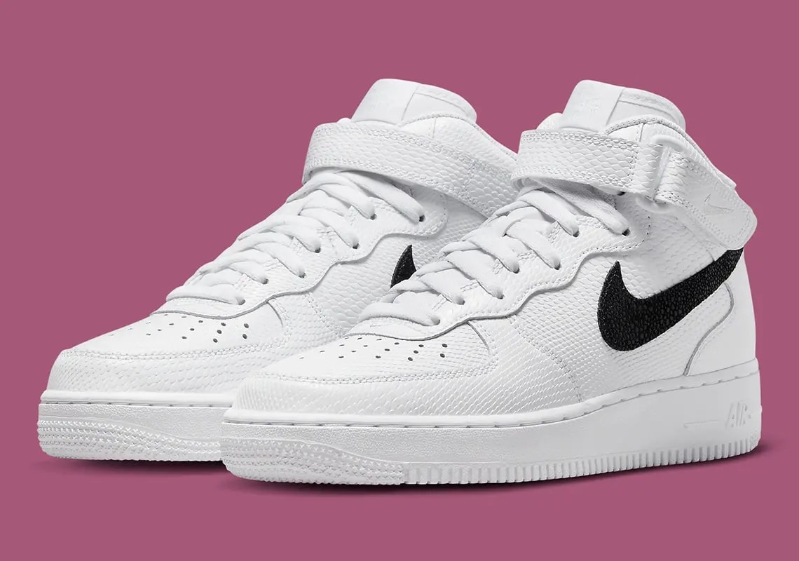 Giày Nike Air Force 1 Mid '07 'White Black' DZ5211-100 — ảnh 4