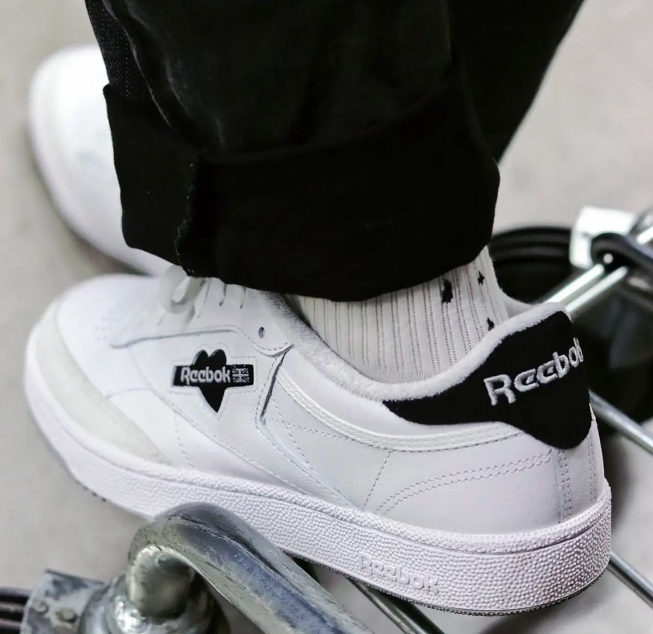 Giày Reebok Club C 85 'White Black' HQ7227 — ảnh 3