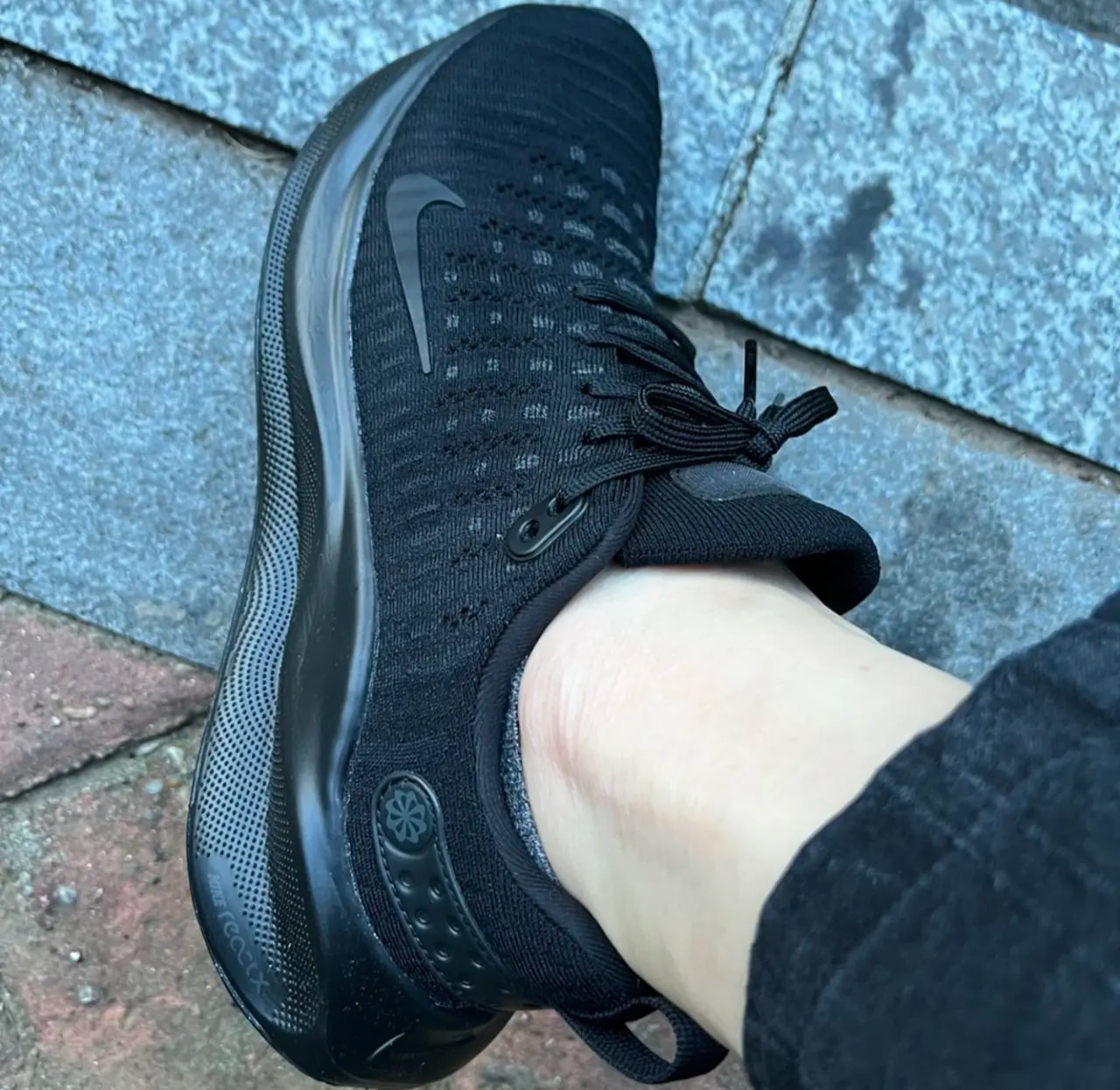 Giày Nike ReactX Infinity Run 4 'Black Anthracite' DR2665-004 — ảnh 4