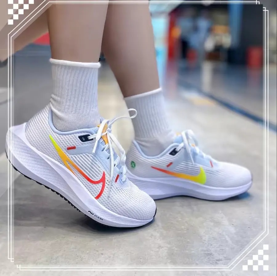 Giày Nike Air Zoom Pegasus 40 'White Laser Orange' DV3854-102 — ảnh 3