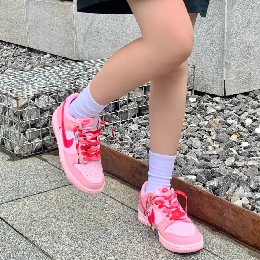 Giày Nike Dunk Low GS 'Triple Pink' DH9765-600 — ảnh 4