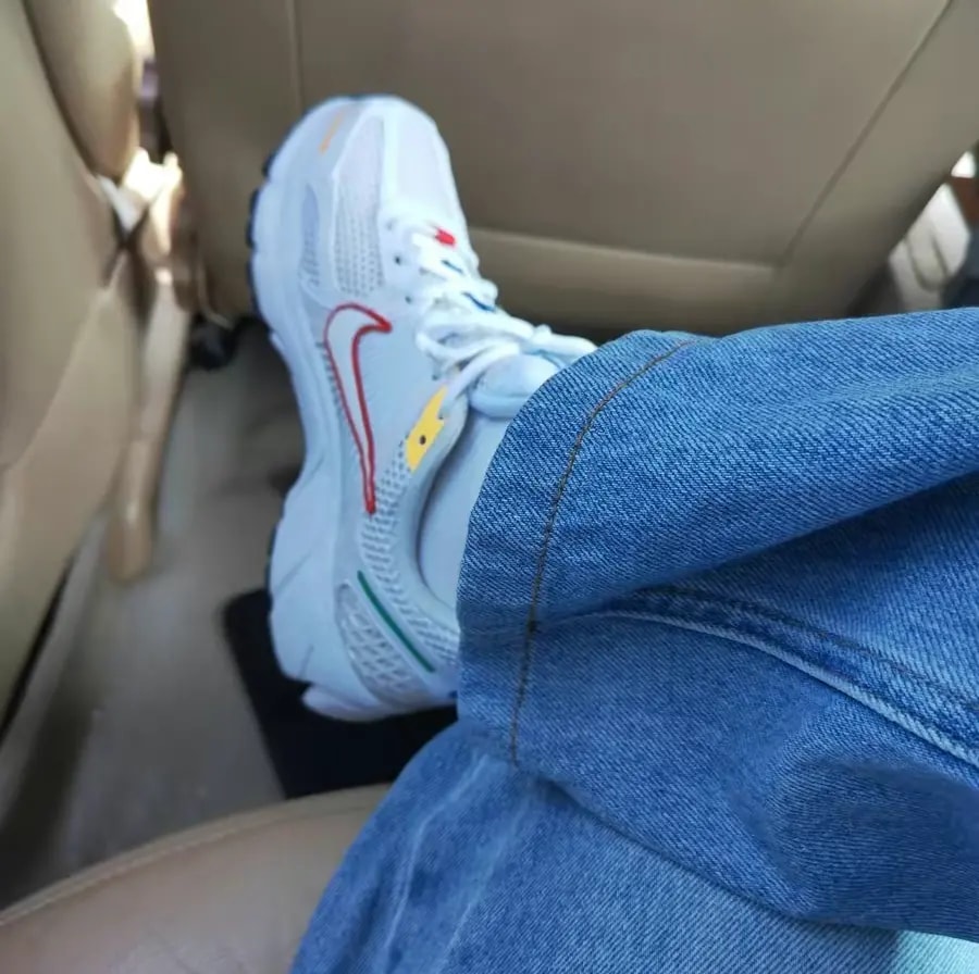 Giày Nike Air Zoom Vomero 5 'Primary Colors' FN3446-111 — ảnh 5