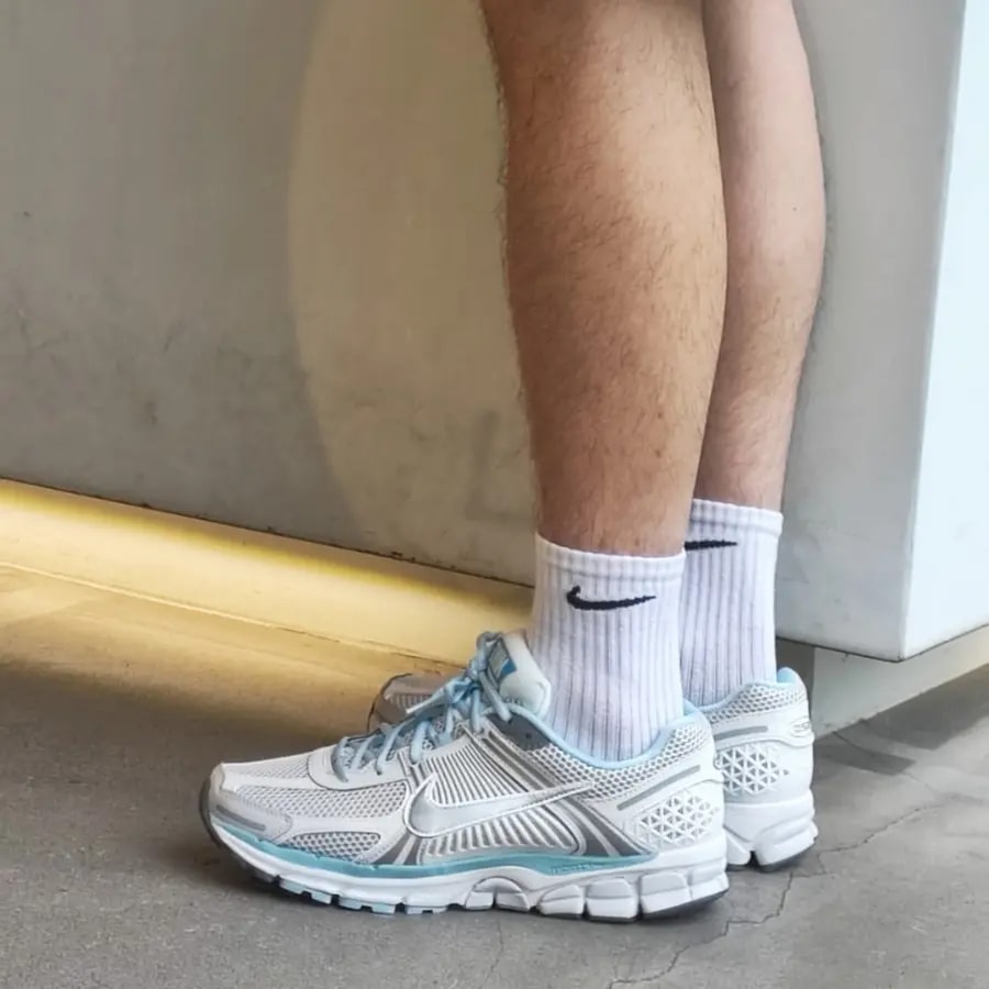 Giày Nike Air Zoom Vomero 5 'Ocean Bliss' FN3432-001 — ảnh 4