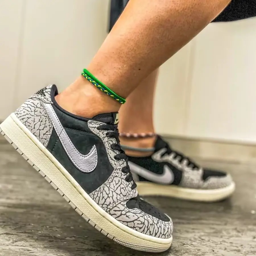 Giày Nike Air Jordan 1 Retro Low OG GS 'Black Cement' CZ0858-001 — ảnh 2