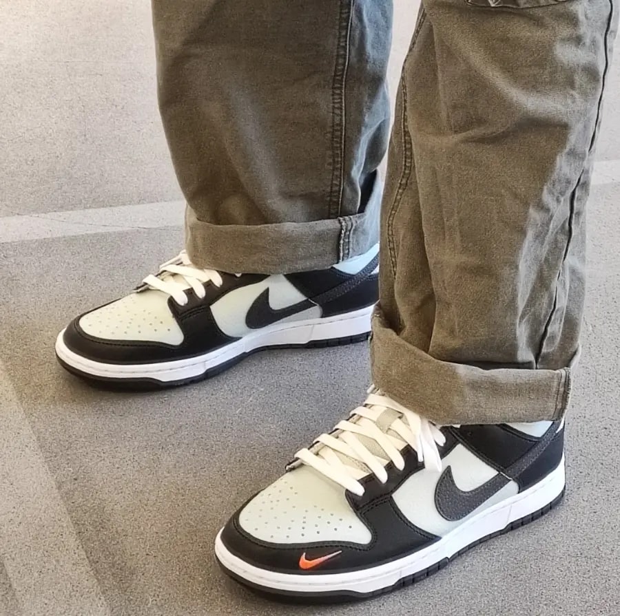 Giày Nike Dunk Low 'Black Total Orange' FN7808-001 — ảnh 3