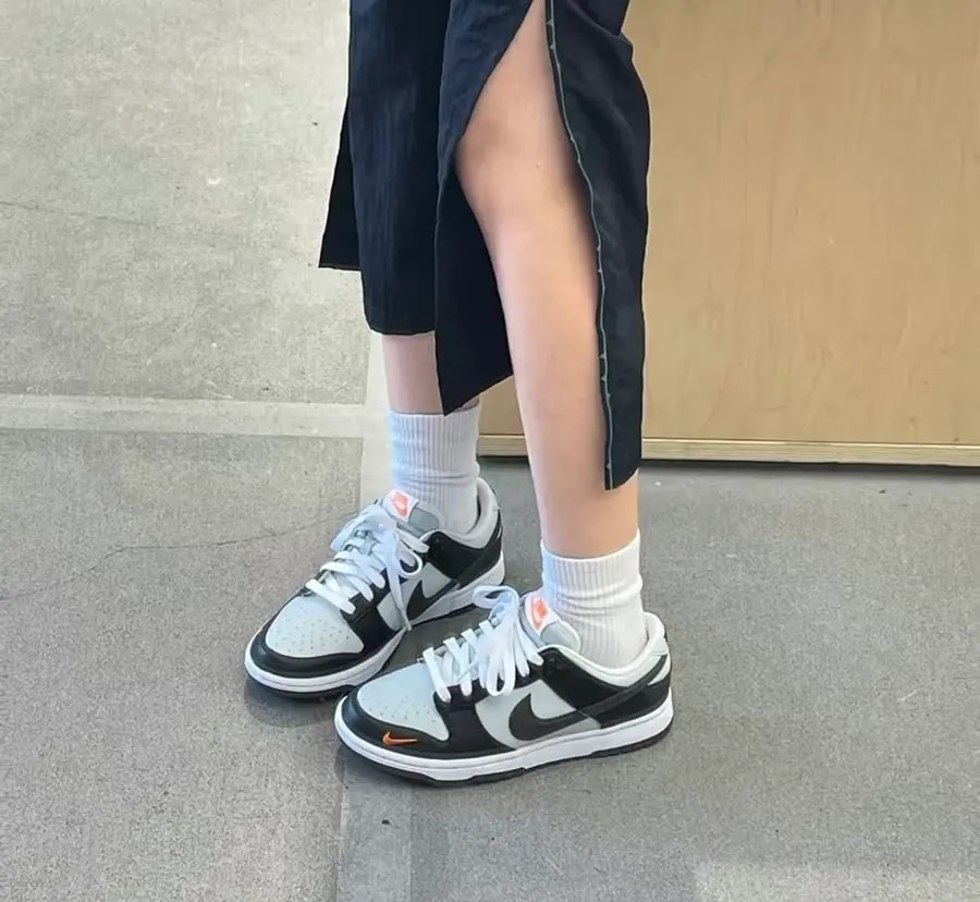 Giày Nike Dunk Low 'Black Total Orange' FN7808-001 — ảnh 4