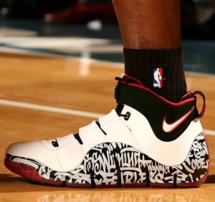 Giày Nike Zoom LeBron 4 'Graffiti' DJ4888-100 — ảnh 3