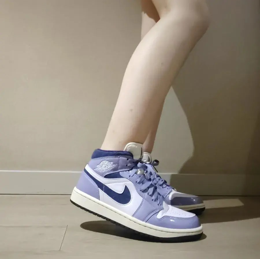 Giày Nike Air Jordan 1 Mid SE 'Sky J Purple' DZ3745-500 — ảnh 2