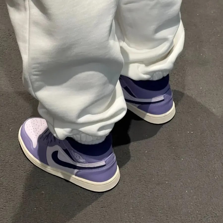Giày Nike Air Jordan 1 Mid SE 'Sky J Purple' DZ3745-500 — ảnh 5