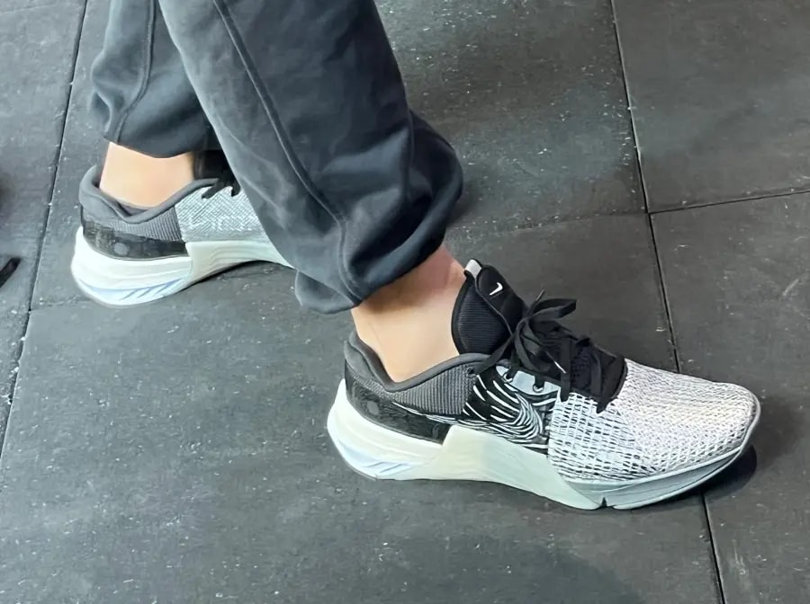 Giày Nike Metcon 8 AMP 'Dark Smoke' DQ4675-001 — ảnh 3