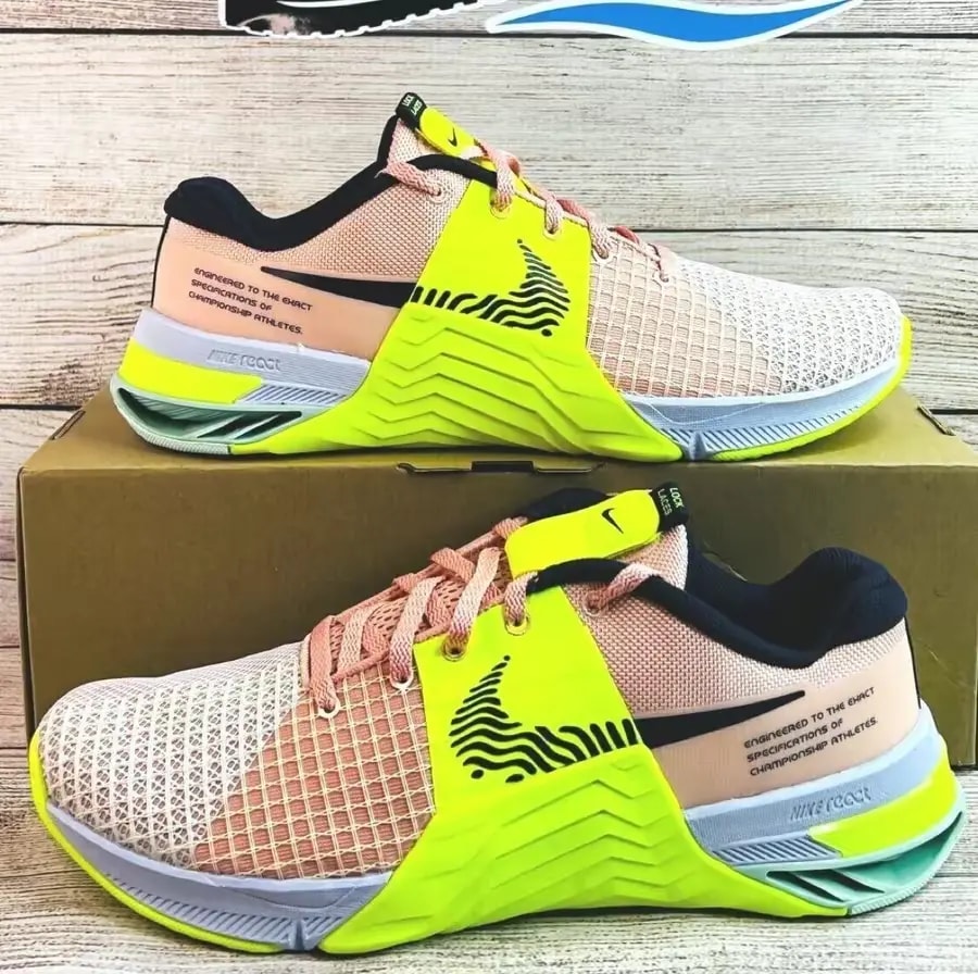 Giày Nike Metcon 8 'Arctic Orange Volt' DO9327-800 — ảnh 4