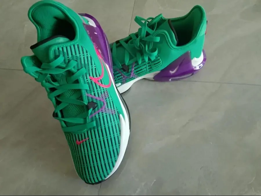 Giày Nike LeBron Witness 6 'Emerald Berry' CZ4052-300 — ảnh 3