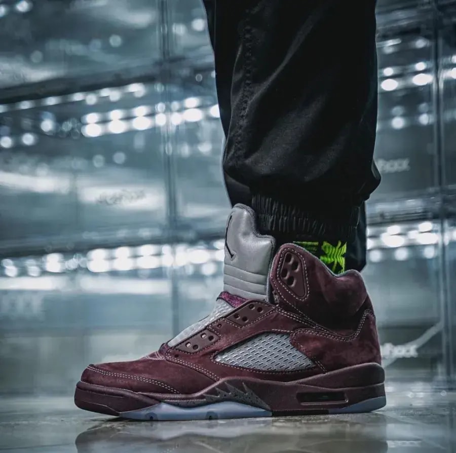 Giày Nike Air Jordan 5 Retro SE 'Burgundy' DZ4131-600 — ảnh 2