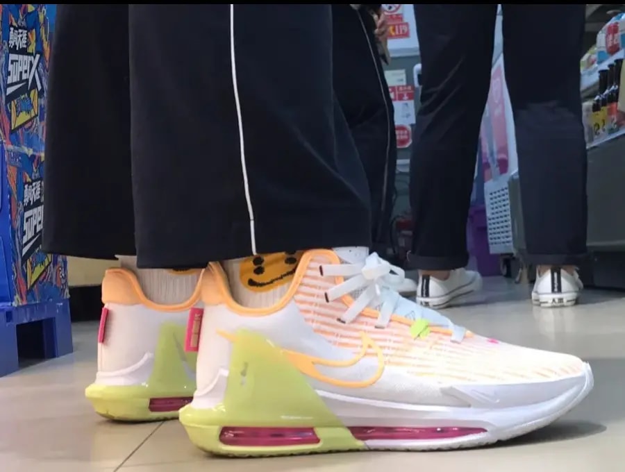 Giày Nike LeBron Witness 6 'White Tint' CZ4052-101 — ảnh 3