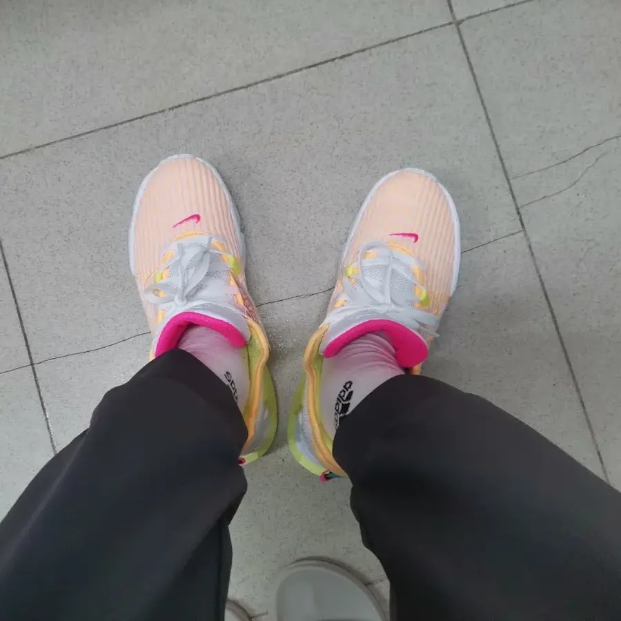 Giày Nike LeBron Witness 6 'White Tint' CZ4052-101 — ảnh 5