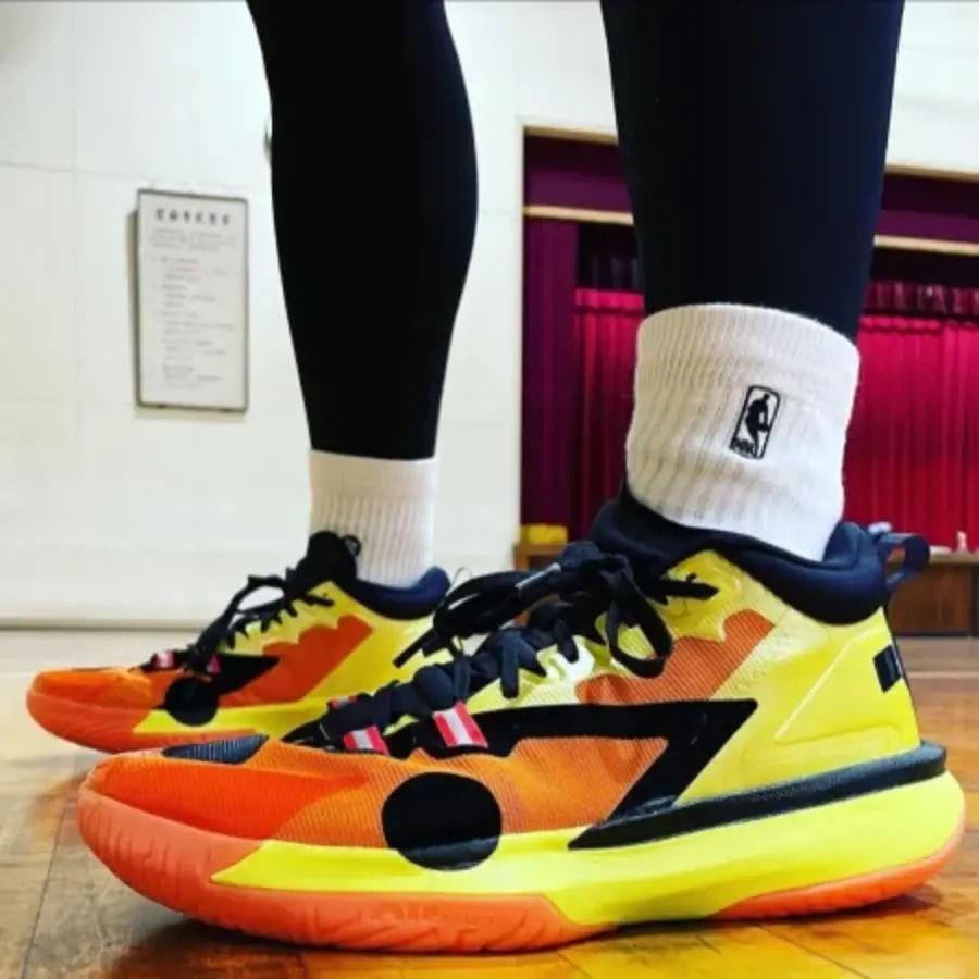 Giày Nike Air Jordan Zion x Naruto 1 SP 'Kyuubi' DQ4706-780 — ảnh 2