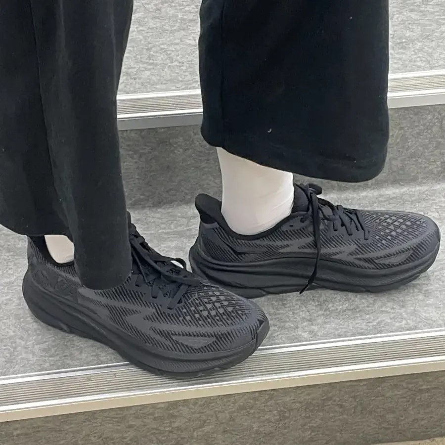 Giày Hoka Clifton 9 'Triple Black' 1127895-BBLC — ảnh 4