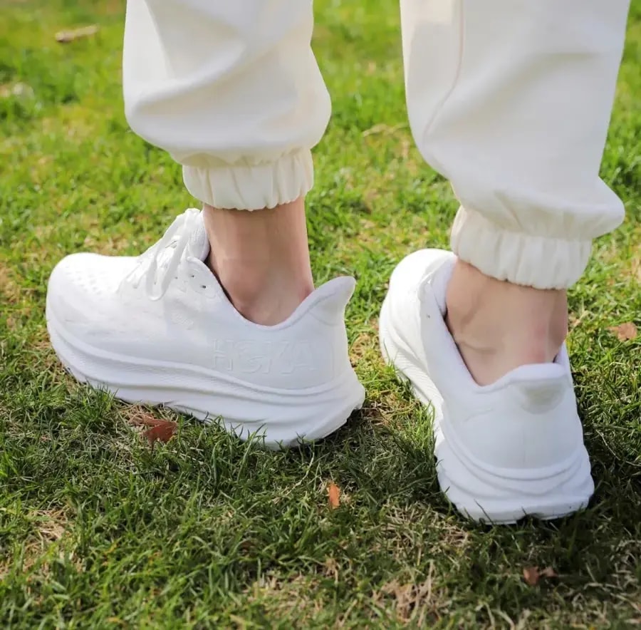 Giày Hoka Clifton 9 'Triple White' 1127895-WWH — ảnh 2