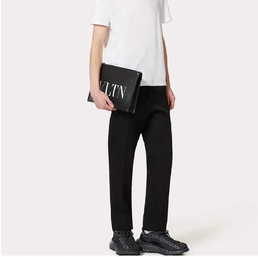 Túi Valentino Garavani VLTN Pouch 'Black' XY2B0692WJW-0NI — ảnh 2