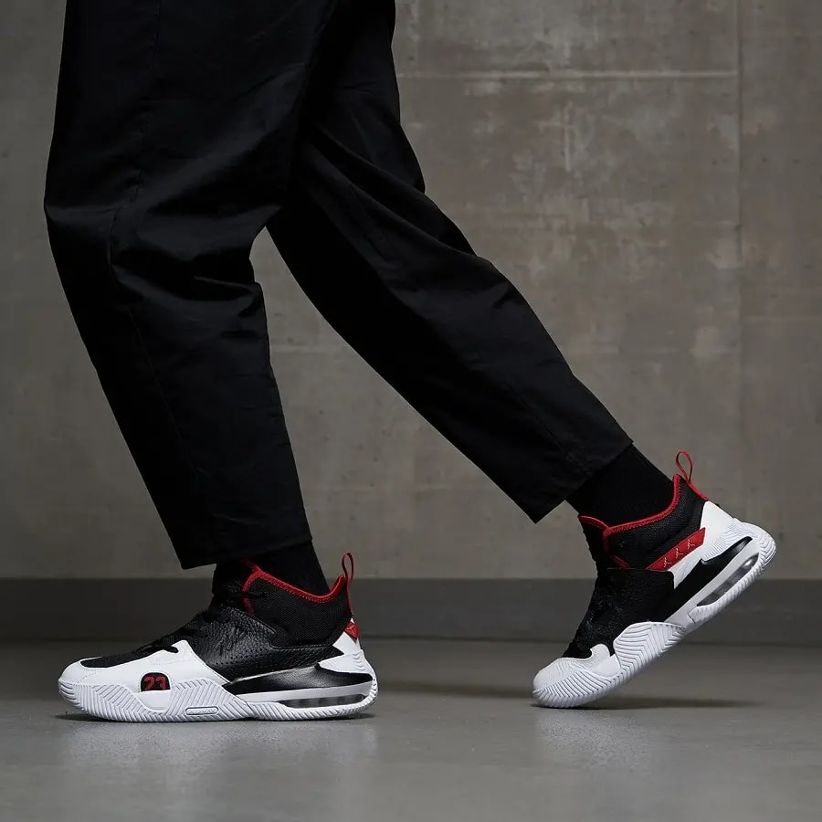 Giày Nike Air Jordan Stay Loyal 2 'Black' DQ8401-061 — ảnh 2