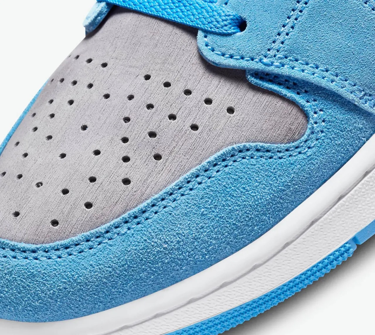 Giày Nike Air Jordan 1 High Zoom CMFT 2 'University Blue' DV1307-014 — ảnh 3