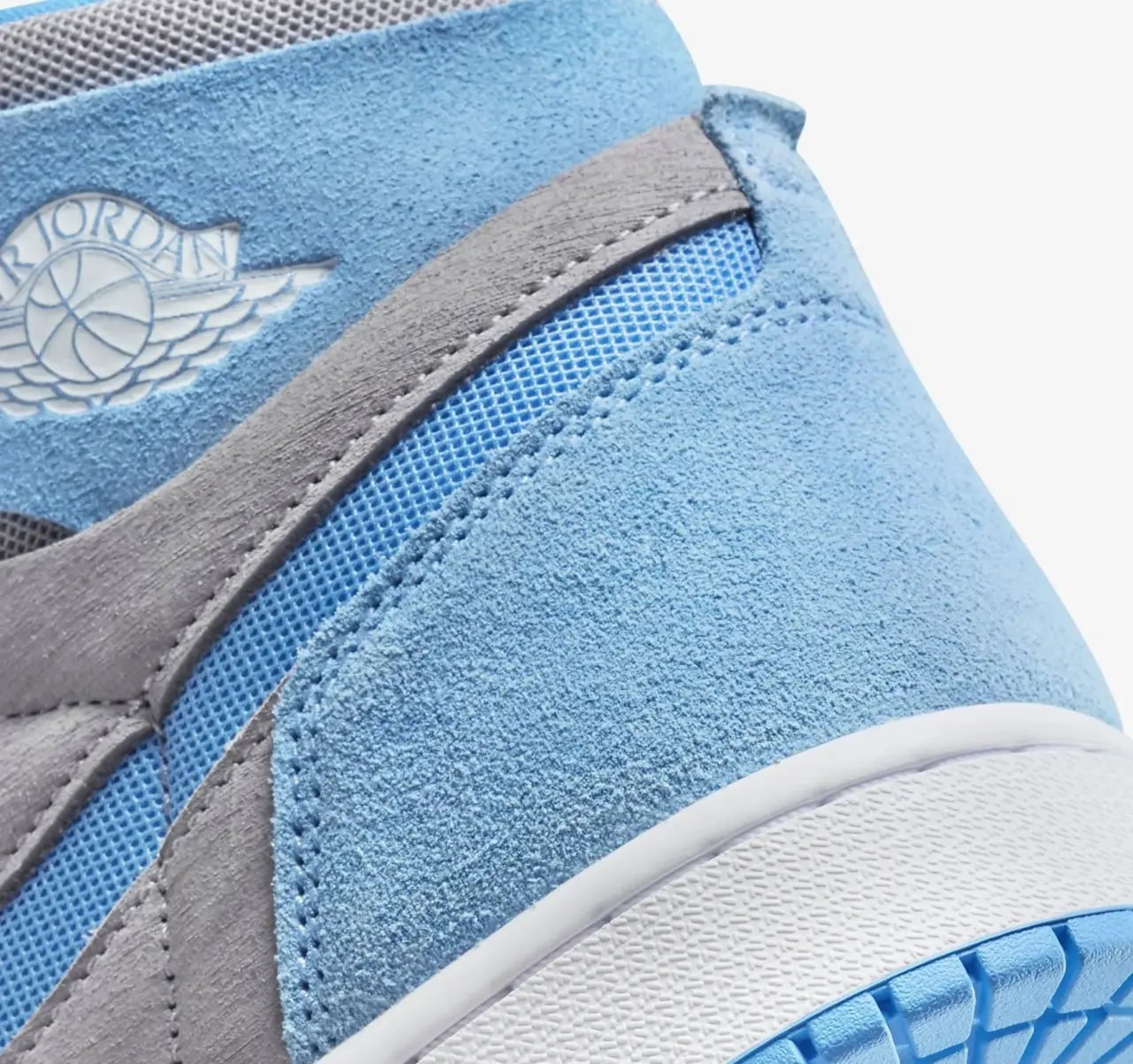 Giày Nike Air Jordan 1 High Zoom CMFT 2 'University Blue' DV1307-014 — ảnh 4