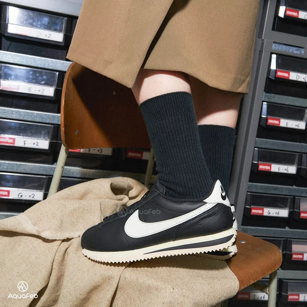 Giày Nike Cortez 'Black And Sail' FB6877-001 — ảnh 2