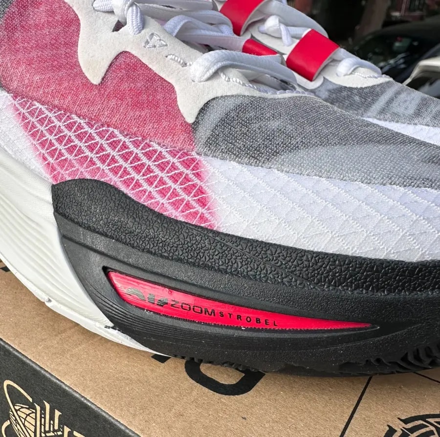 Giày Nike Kyrie 8 GO 'White University Red' DQ8076-100 — ảnh 2