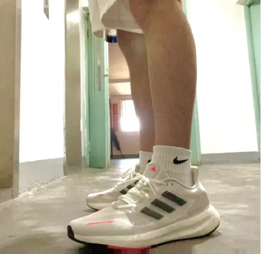 Giày Adidas PureBoost 22 Heat.RDY 'White Solar Red' IG0909 — ảnh 3