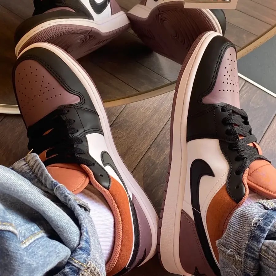 Giày Nike Air Jordan 1 Low SE 'Sky J Mauve' FB9907-102 — ảnh 3