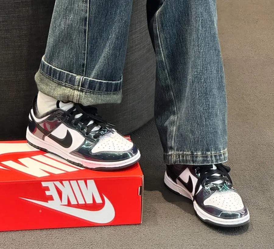 Giày Nike Dunk Low SE ‘Just Do It Iridescent’ FQ8143-001 — ảnh 3