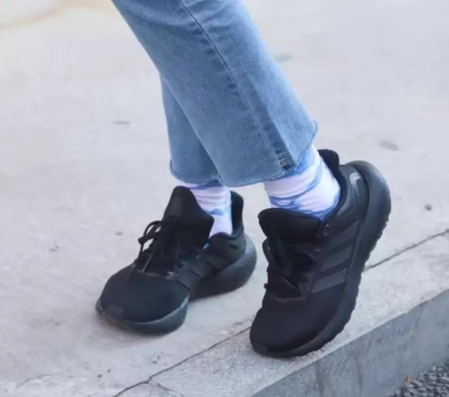 Giày Adidas PureBoost 22 'Triple Black' GW8589 — ảnh 2