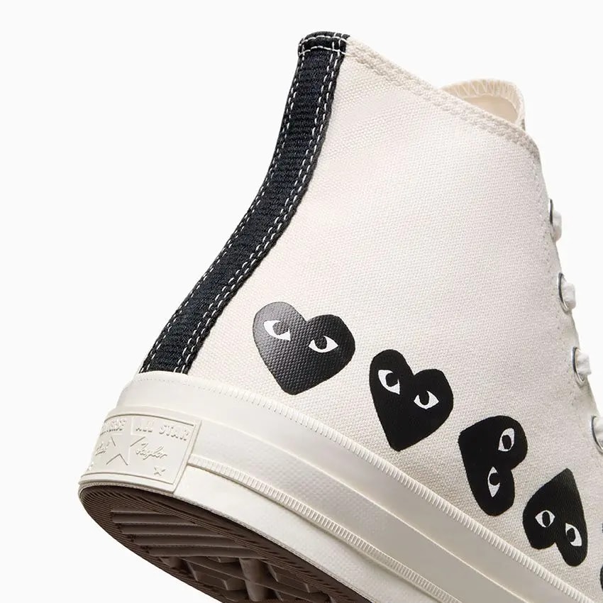 Giày Converse x Play Comme des Garçons Chuck 70 Hi 'Multi Heart Egret' A08148C — ảnh 2