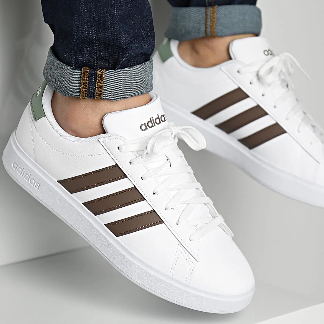 Giày Adidas Grand Court 2.0 'White Shadow Red' HP2534 — ảnh 2