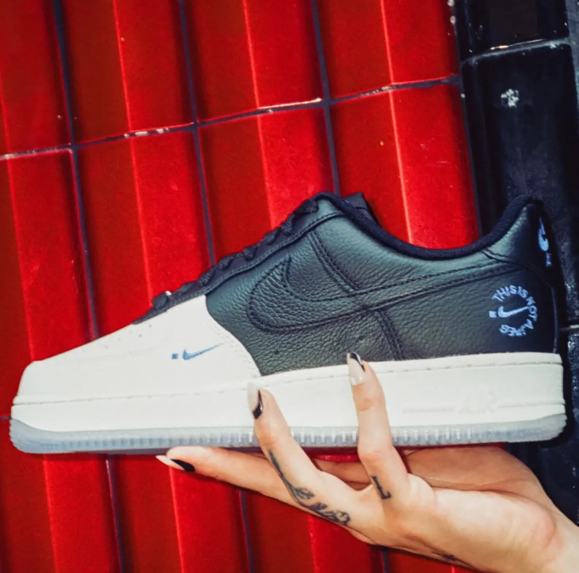 Giày Nike Air Force 1 Low 'Tinaj' FQ2103-001 — ảnh 5
