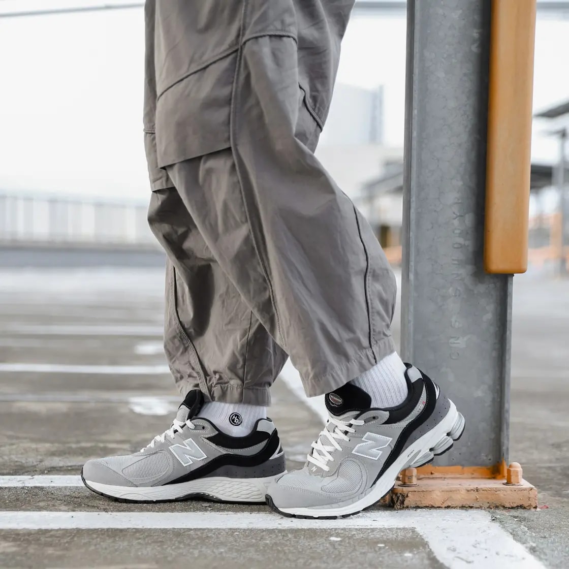 Giày New Balance 2002R 'Slate Grey Black' M2002RSG — ảnh 2
