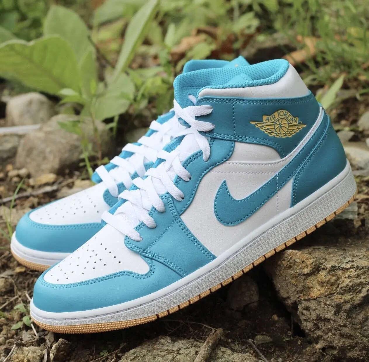 Giày Nike Air Jordan 1 Mid 'Aquatone' DQ8426-400 — ảnh 5