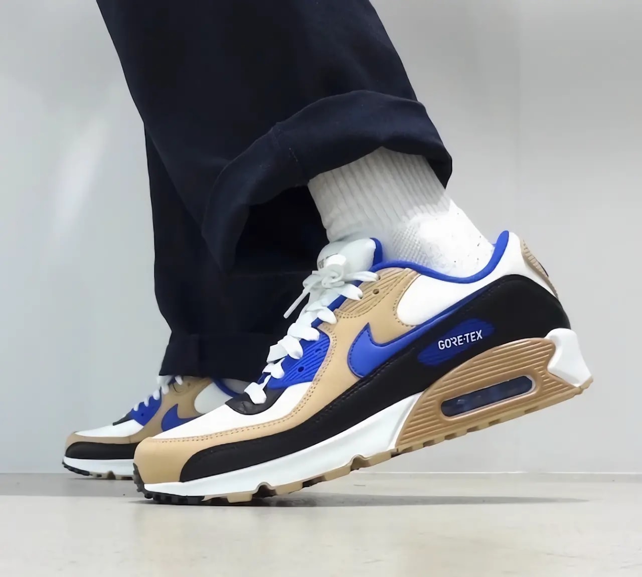 Giày Nike Air Max 90 GORE-TEX 'Lapis' FD5810-100 — ảnh 2