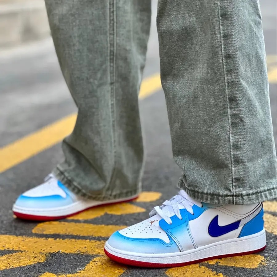 Giày Nike Air Jordan 1 Low 'Blue Gradient' FN8895-141 — ảnh 4
