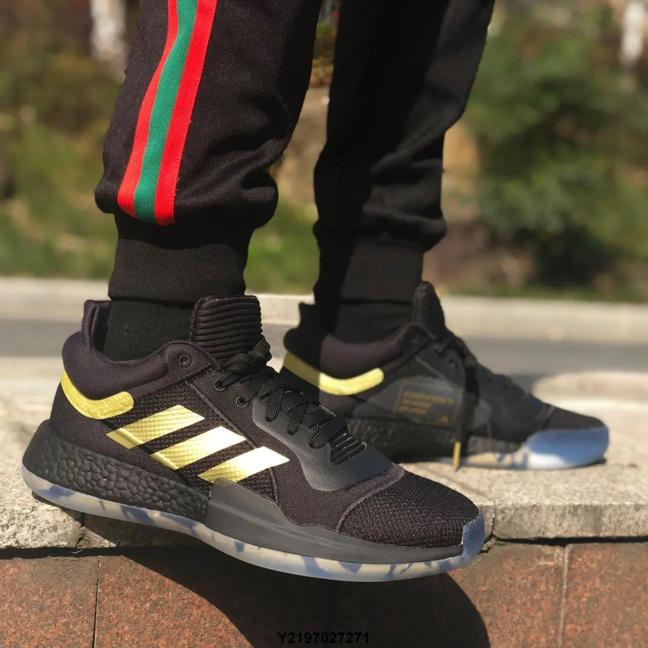Giày Adidas Marquee Boost Low 'Black Gold' EE8572 — ảnh 2