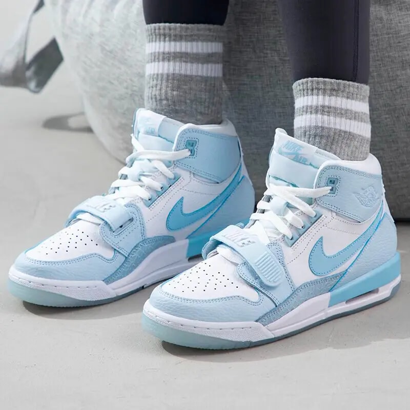 Giày Nike Air Jordan Legacy 312 'White Blue' FV8118-141 — ảnh 4