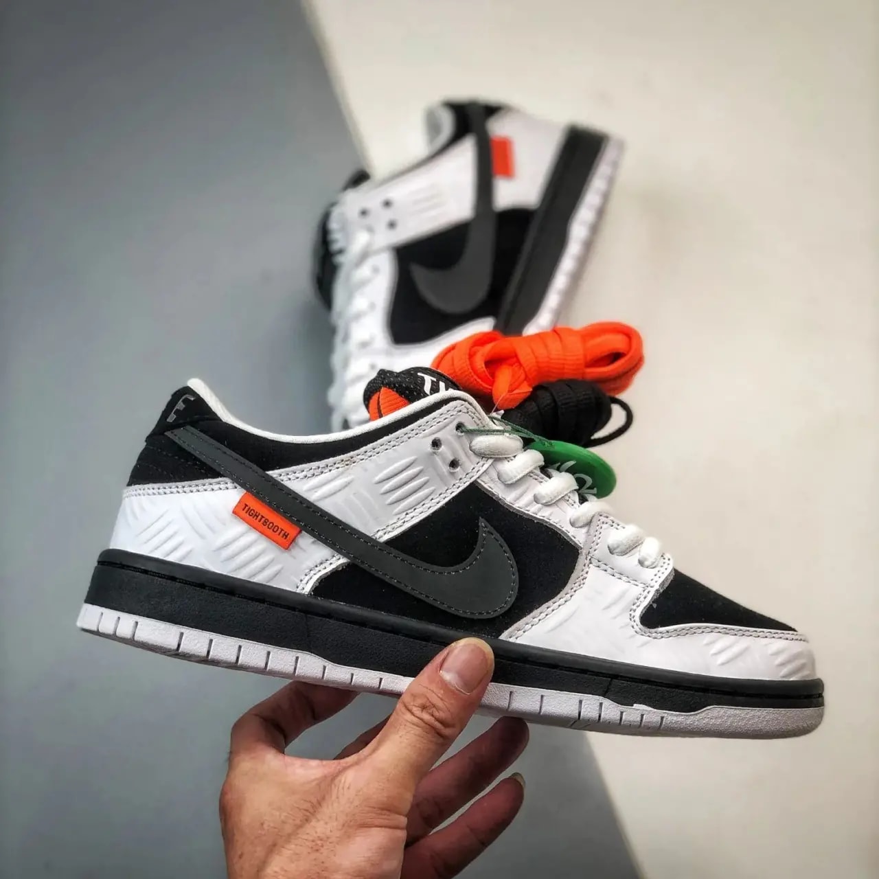 Giày Nike TIGHTBOOTH x Dunk Low SB FD2629-100 — ảnh 4