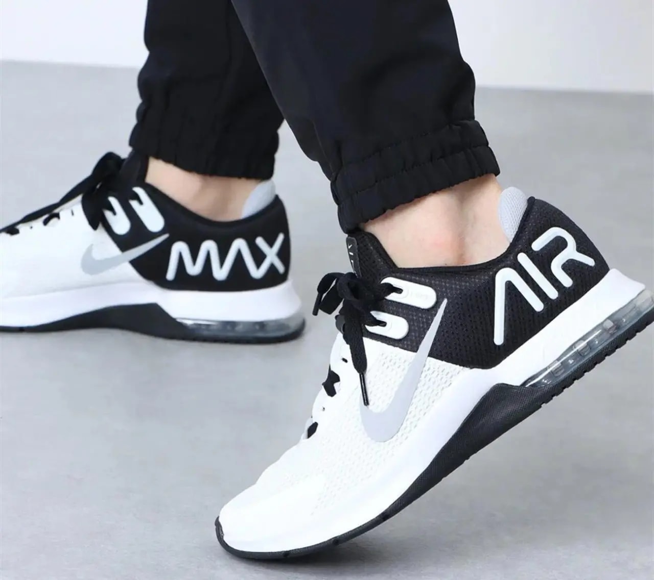Giày Nike Air Max Alpha Trainer 4 'White Black' CW3396-100 — ảnh 3