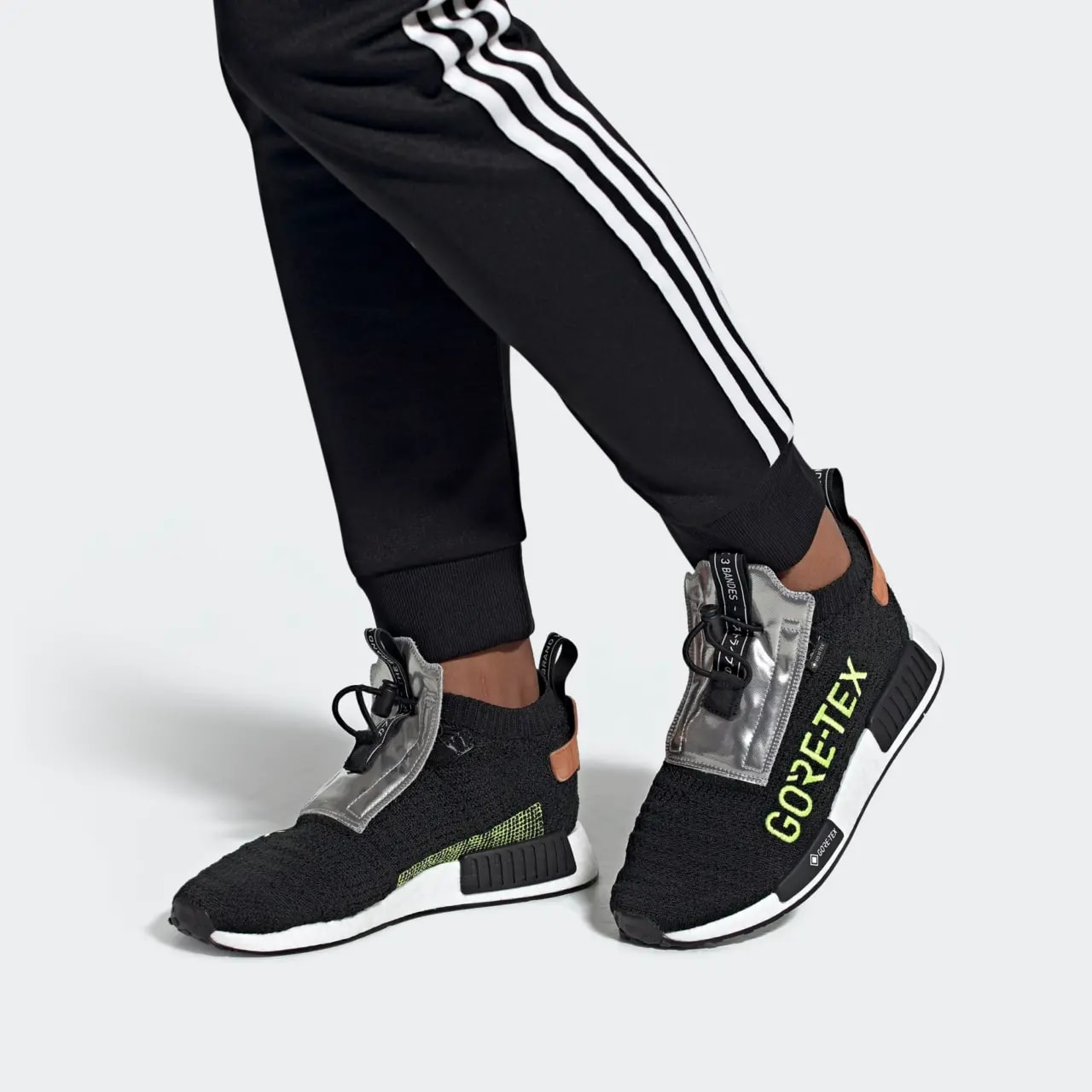 Giày Adidas NMD TS1 Gore Tex 'Core Black' EE5895 — ảnh 2