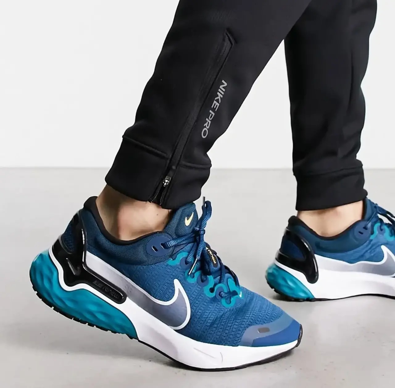 Giày Nike Renew Run 3 'Valerian Blue' DC9413-402 — ảnh 2