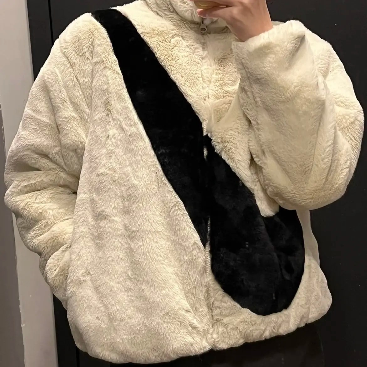 Áo Nike Sportswear Faux Fur Jacket 'Cream' DM1760-238 — ảnh 5