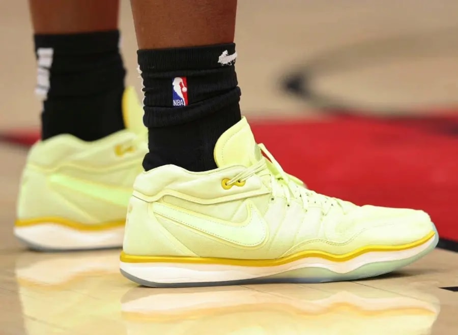 Giày Nike Air Zoom Gt Hustle 2 'Frozen Yellow' DJ9405-302 — ảnh 2