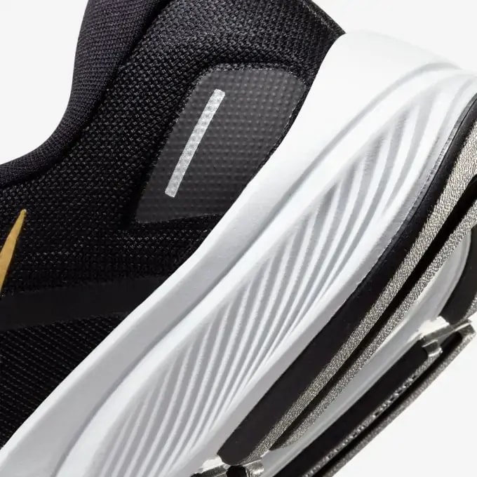 Giày Nike Air Zoom Structure 24 'Black Metallic Gold' DA8570-003 — ảnh 5