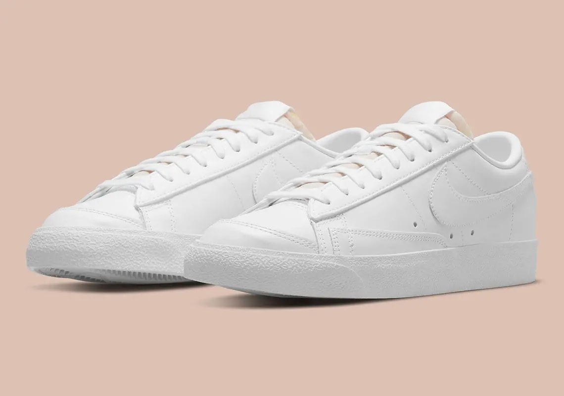 Giày Nike Blazer Low '77 'Triple White' DC4769-101 — ảnh 5